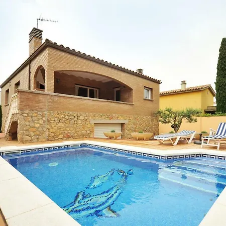 Llevant Villa