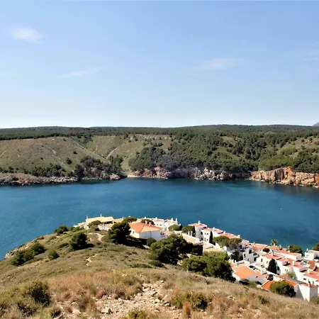 Llevant Villa